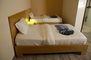 Victoria Mews Hotel