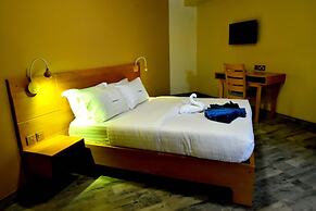 Victoria Mews Hotel