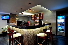 Victoria Mews Hotel