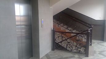 Victoria Mews Hotel