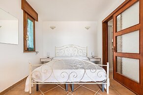 2986 Casa Apollo by Barbarhouse