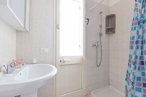 2380 Casa Crispi