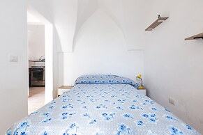 2380 Casa Crispi