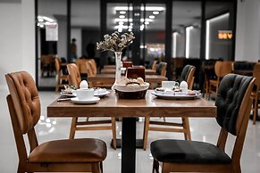 DİMEN HOTEL