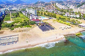Coralis Sun Quin Beach