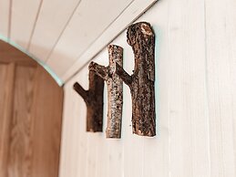 Stunning Shepherd's Hut Retreat, North Devon