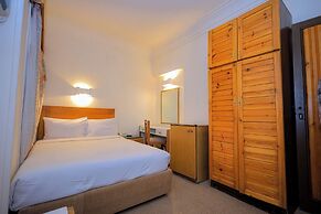 Cleopatra Hotel