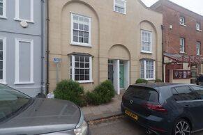 The Mulberry - From 250 Per Night