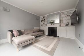 The Mulberry - From 250 Per Night