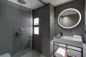 Essence Suites