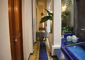 Casa Rosa Hotel