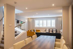 Stunning Rare Soho Gem