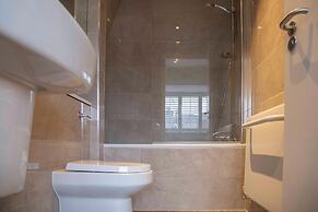 Stunning Rare Soho Gem