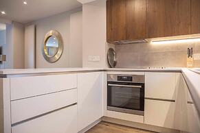 Stunning Rare Soho Gem