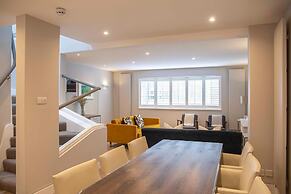 Stunning Rare Soho Gem