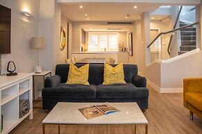 Stunning Rare Soho Gem