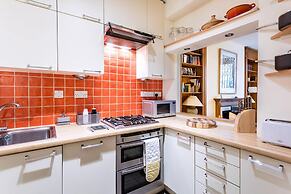 Cosy Pimlico Retreat