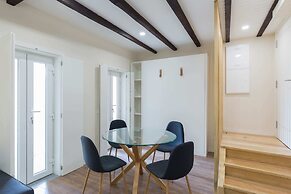 Modern Victoria Park Apartment