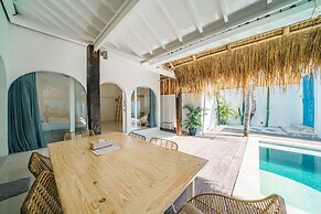 Villa Santorini