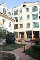 Meridian Hotel