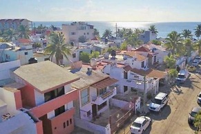 Punta Me Modern Villa near the beach
