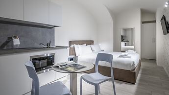Italianway - The B Village Standard