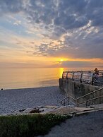 Cozy Cove Chapel