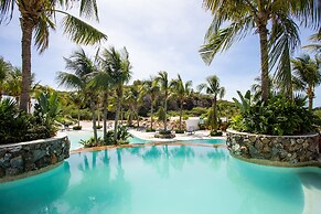 Blue Bay - The Reef