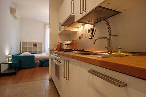 Italianway - The B Village New