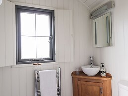 Shepherds Hut
