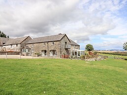 The Stables At Cae Gwyn