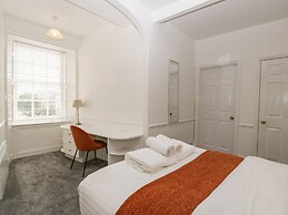 Alcombe House
