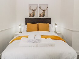 Alcombe House