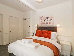 Alcombe House