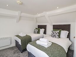 Alcombe House