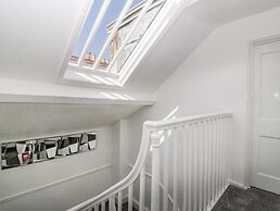 Alcombe House