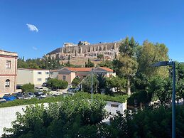 Check Point - Acropolis View B