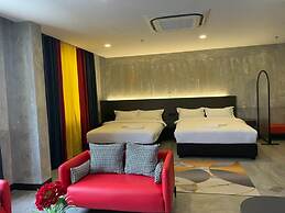 Sri Indar Hotel & Suites