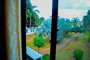 Flamingo Hotel Kinyerezi