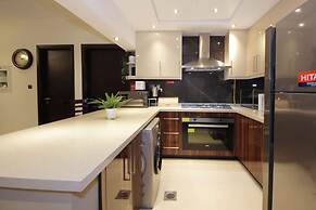 Stunning 2 Bedroom in ELite Residences 1