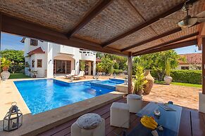 Tropical 6 Bedroom Villa Sanctuary