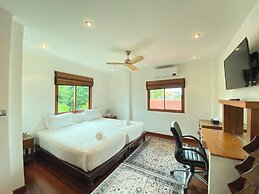 Tropical 6 Bedroom Villa Sanctuary