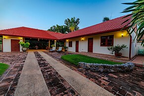 Tropical 6 Bedroom Villa Sanctuary