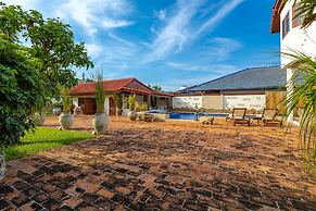 Tropical 6 Bedroom Villa Sanctuary