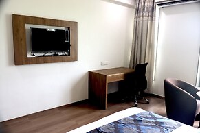 Heaven7 Hotel & Resort