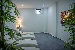 Ramada Encore by Wyndham Midyat