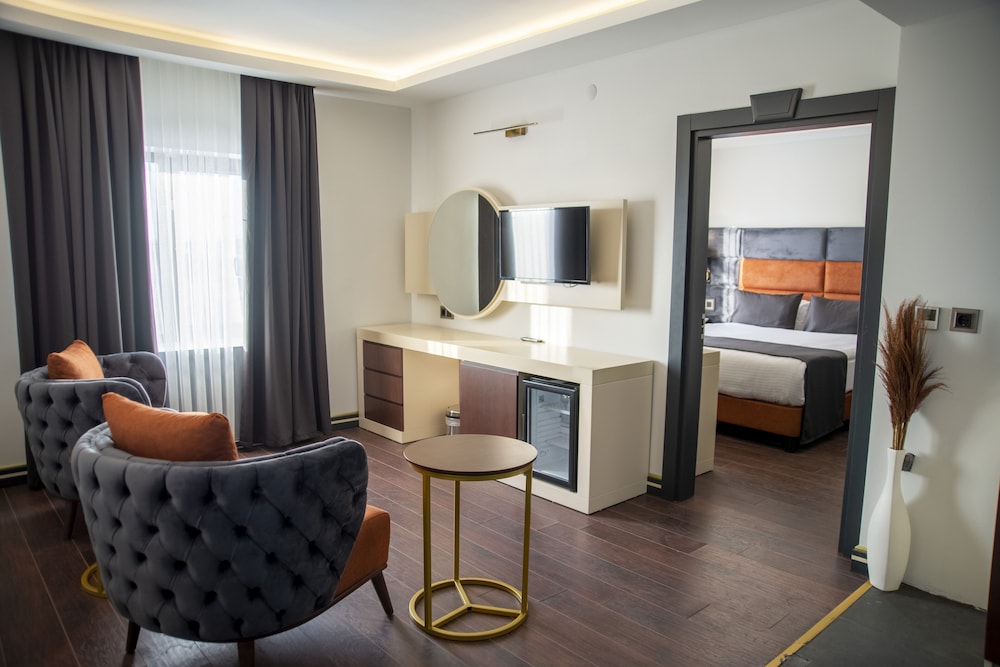 Ramada Encore by Wyndham Midyat