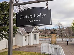 Porter's Lodge