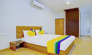Itsy Hotels Oasis Pride