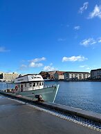 Hotel Maritime
